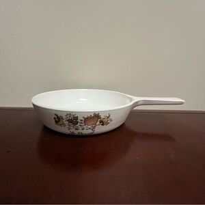 Vintage Corning Ware Pieces.